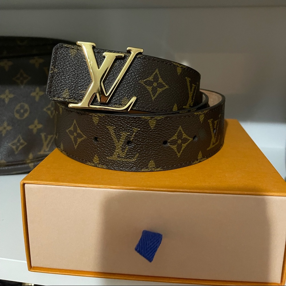 Louis Vuitton Belt in Monogram Print... size 85